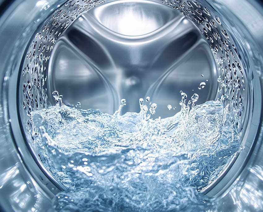 Fill the washing machine with hot water and add 2-3 deciliters of white vinegar. Run the machine on the highest temperature without laundry to disinfect and remove mould